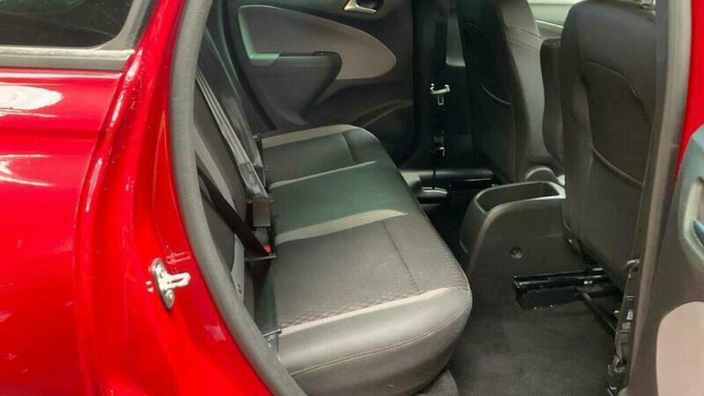 Vauxhall Crossland X 1.2 Se 82 Bhp Silver #10