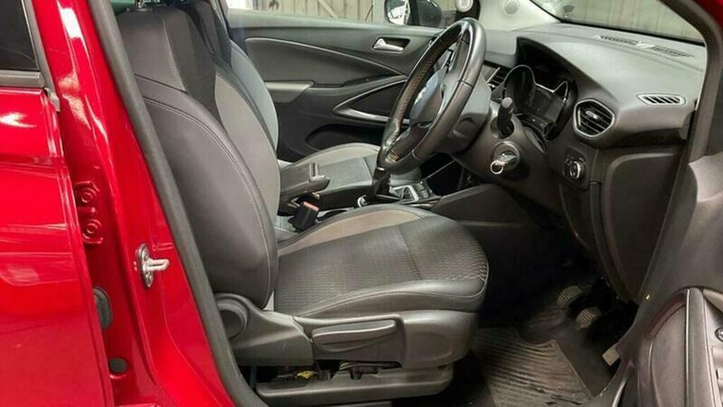 Vauxhall Crossland X 1.2 Se 82 Bhp Silver #11