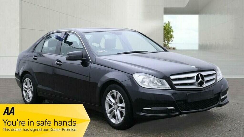 Mercedes-Benz C Class 1.6 C180 Blueefficiency Executive Se G-tronic Eur Black