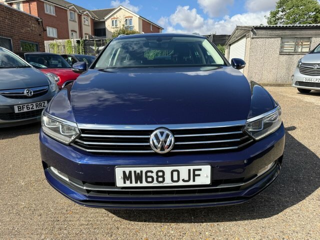 Volkswagen Passat Tdi Se Business Estate Blue #2