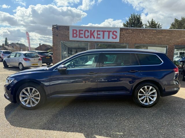 Volkswagen Passat Tdi Se Business Estate Blue #4