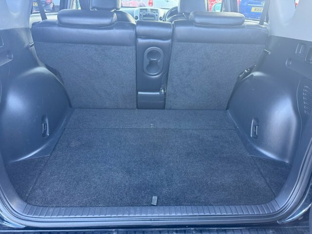 Toyota Rav 4 Xt-r D-cat 5-Door Black #11