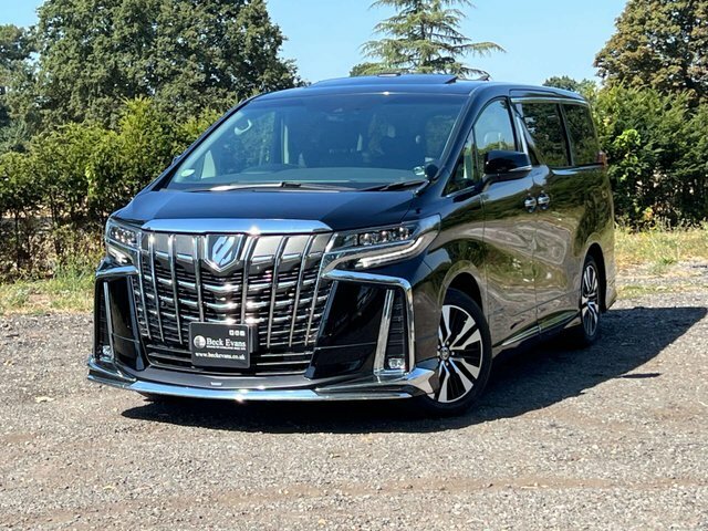 Toyota Alphard 2.5 Sc Package Black