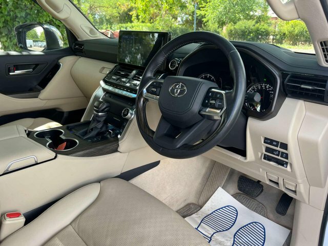 Toyota Land Cruiser D Active Grey #32