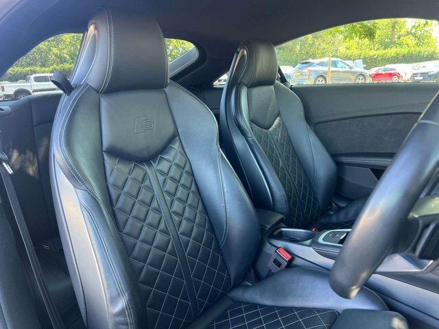 Audi TTS 2.0 Tfsi Black Edition Black #5