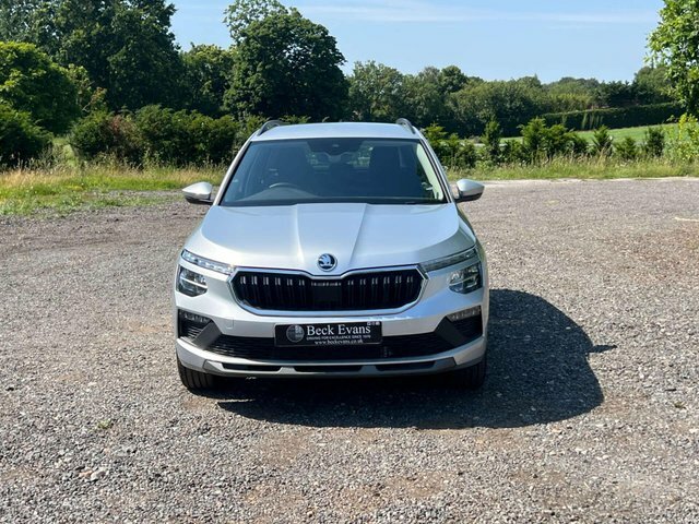 Skoda Kamiq 1.0 Tsi Se Suv Silver #2