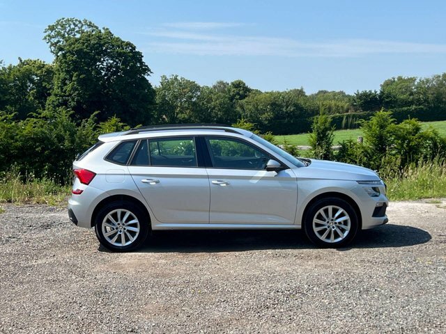 Skoda Kamiq 1.0 Tsi Se Suv Silver #4