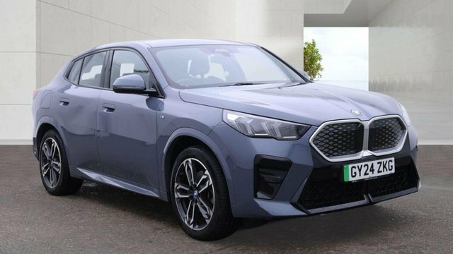 BMW iX2 30 66.5Kwh M Sport Grey #4