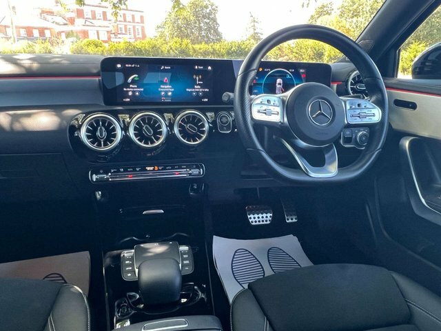 Mercedes-Benz A Class 1.3 A200 Amg Line Black #3