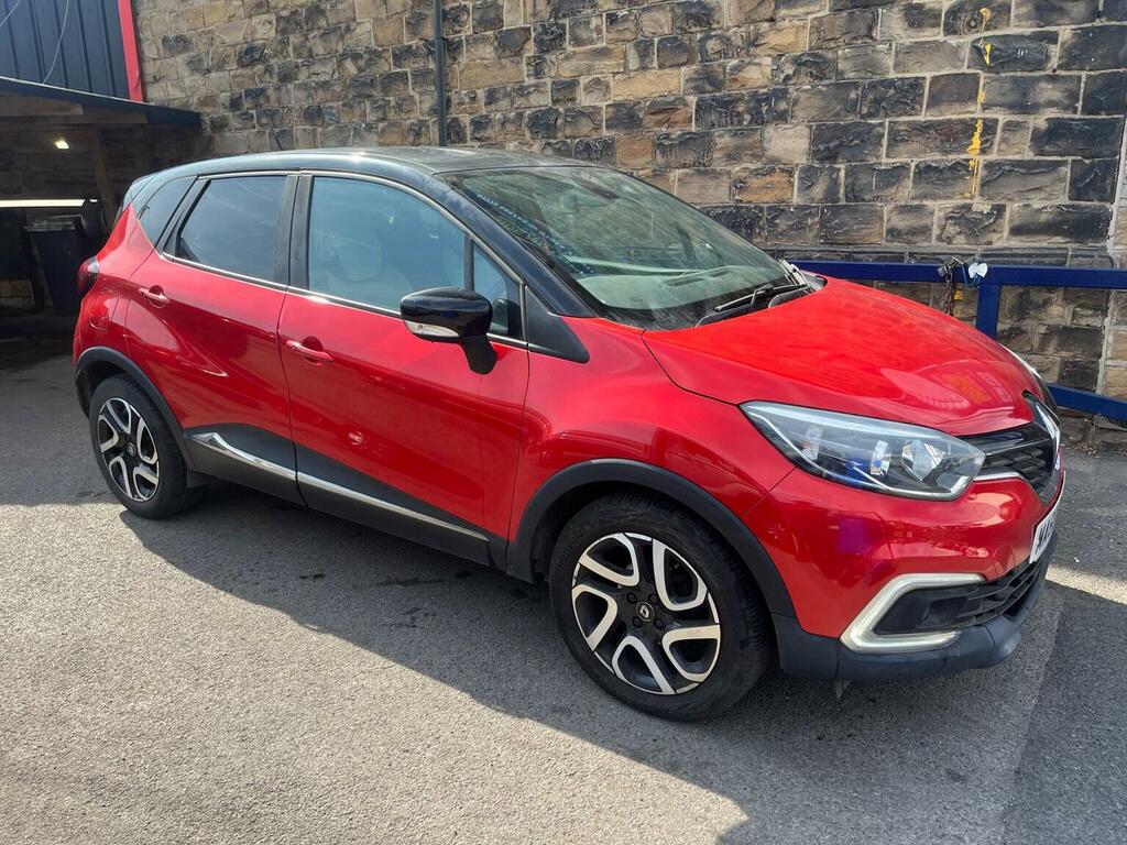 Renault Captur 0.9 Tce Energy Iconic Euro 6 Ss Red