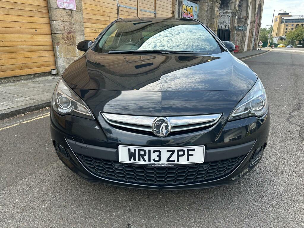 Vauxhall Astra GTC Coupe 2013 Vauxhall Astra 1.4 Sport Gtc Man White #7
