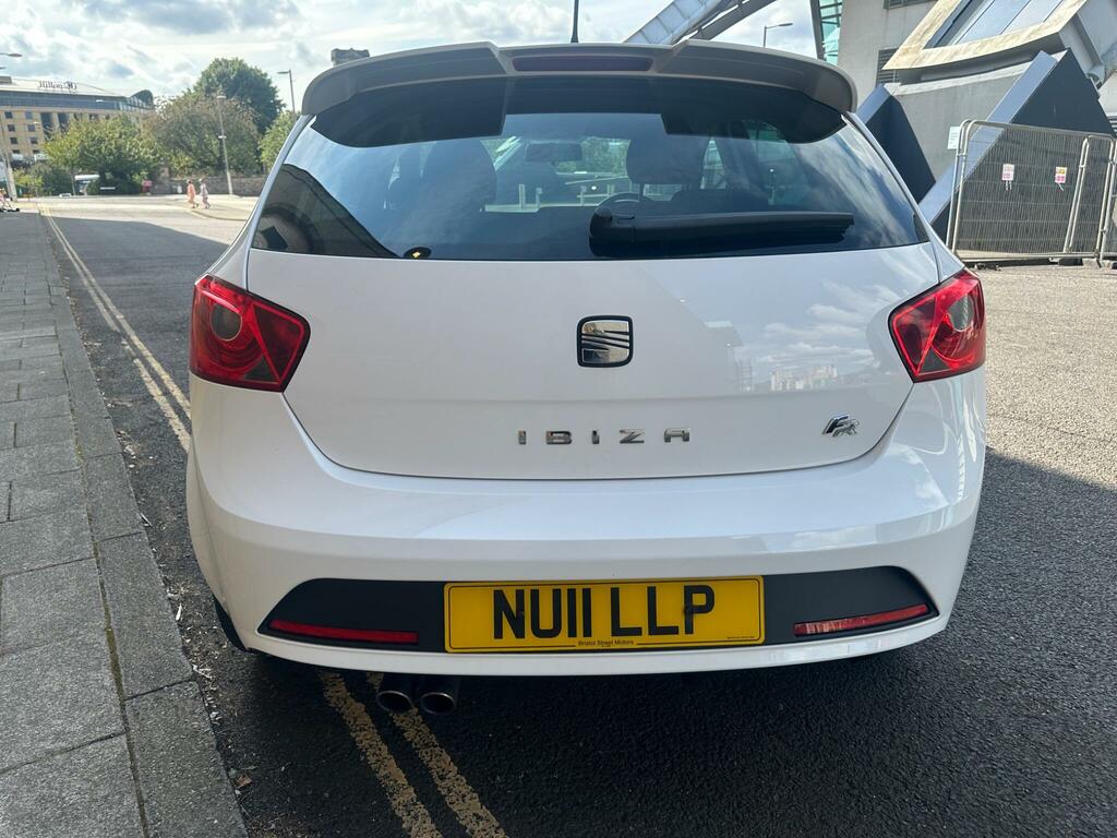 Seat Ibiza 1.4 16V Chill Sport Coupe Euro 5 Red #8