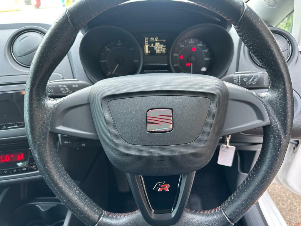 Seat Ibiza 1.4 16V Chill Sport Coupe Euro 5 Red #14