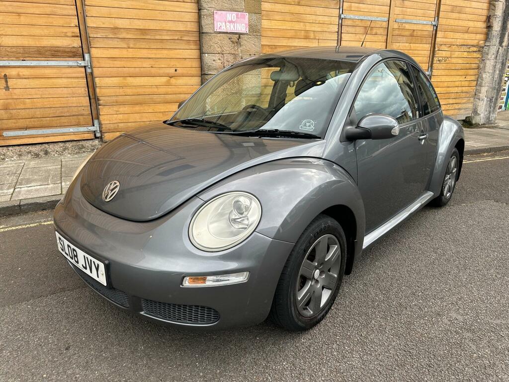 Volkswagen Beetle Hatchback #2