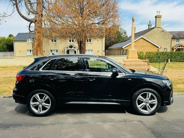 Audi Q3 2.0 Tfsi 40 S Line Suv S Tronic Quattro SH69HZC Black #4