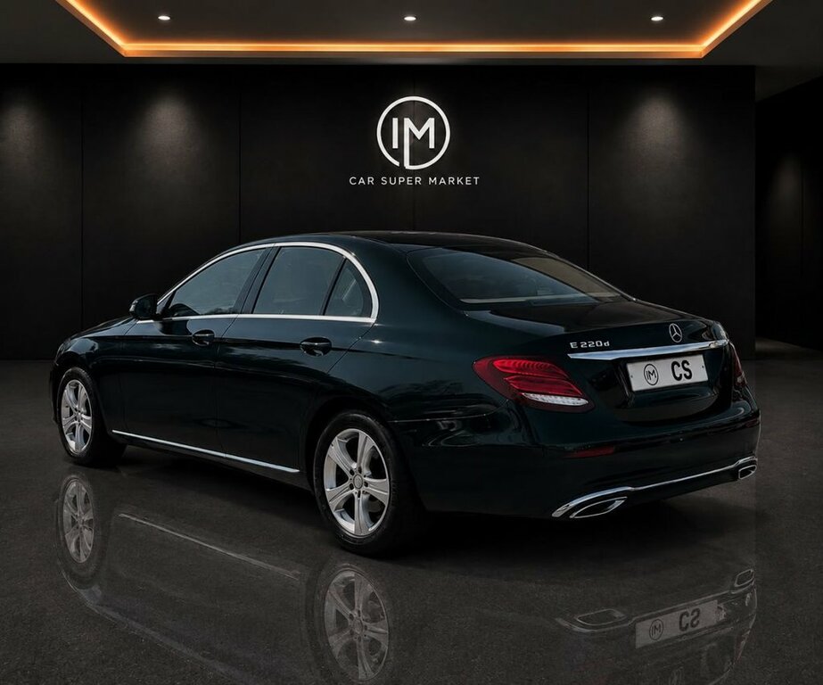 Mercedes-Benz E Class 2L Se Green #4