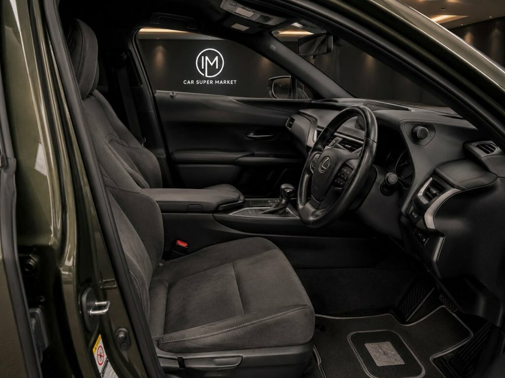 Lexus UX 250H 2.0 F-sport Cvt Premium Plus Grey #19