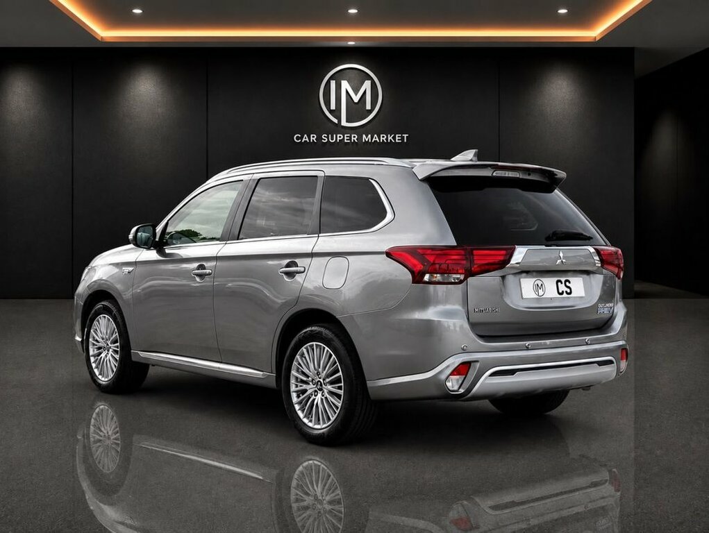 Mitsubishi Outlander 2.4L 4Hs Grey #4