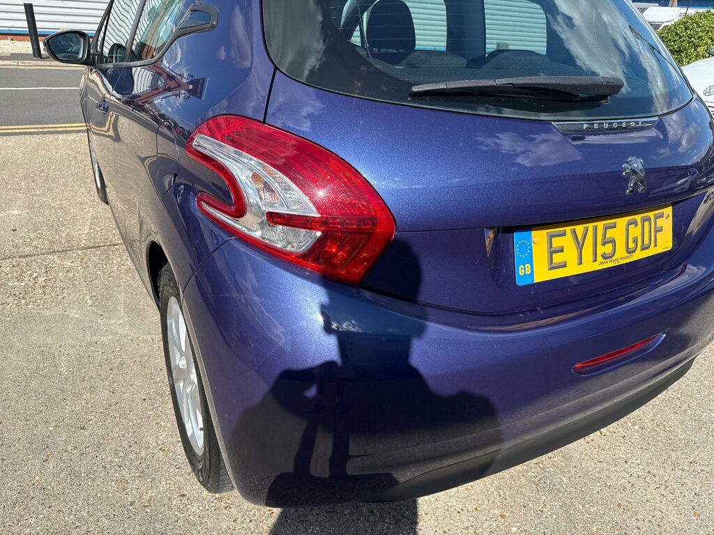 Peugeot 208 1.2 Puretech Active Euro 6 White #20