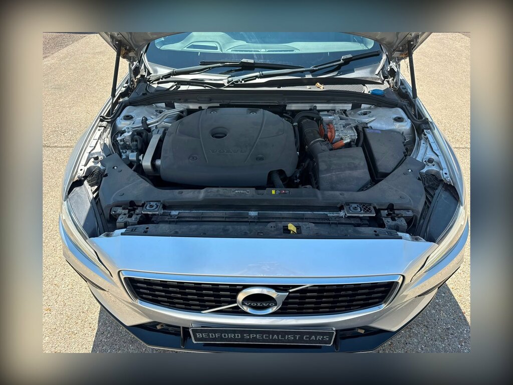 Volvo V60 D3 Momentum Privacy Glass, Keyless, Rear C Grey #41