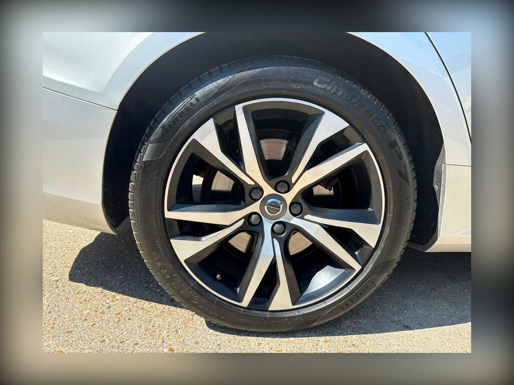 Volvo V60 D3 Momentum Privacy Glass, Keyless, Rear C Grey #44