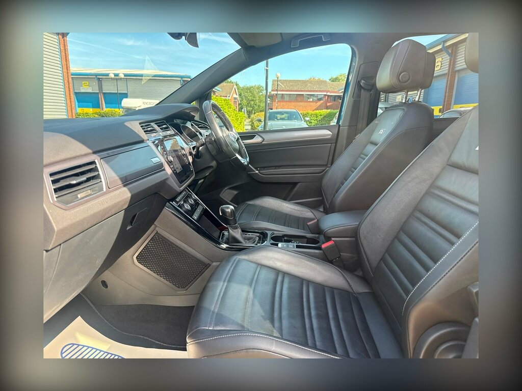 Volkswagen Touran 2.0 Tdi R-line Mpv Dsg 115 Ps Silver #9