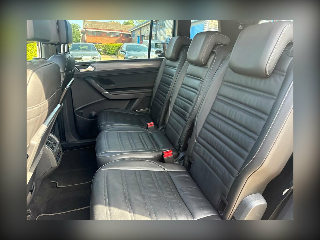 Volkswagen Touran 2.0 Tdi R-line Mpv Dsg 115 Ps Silver #19