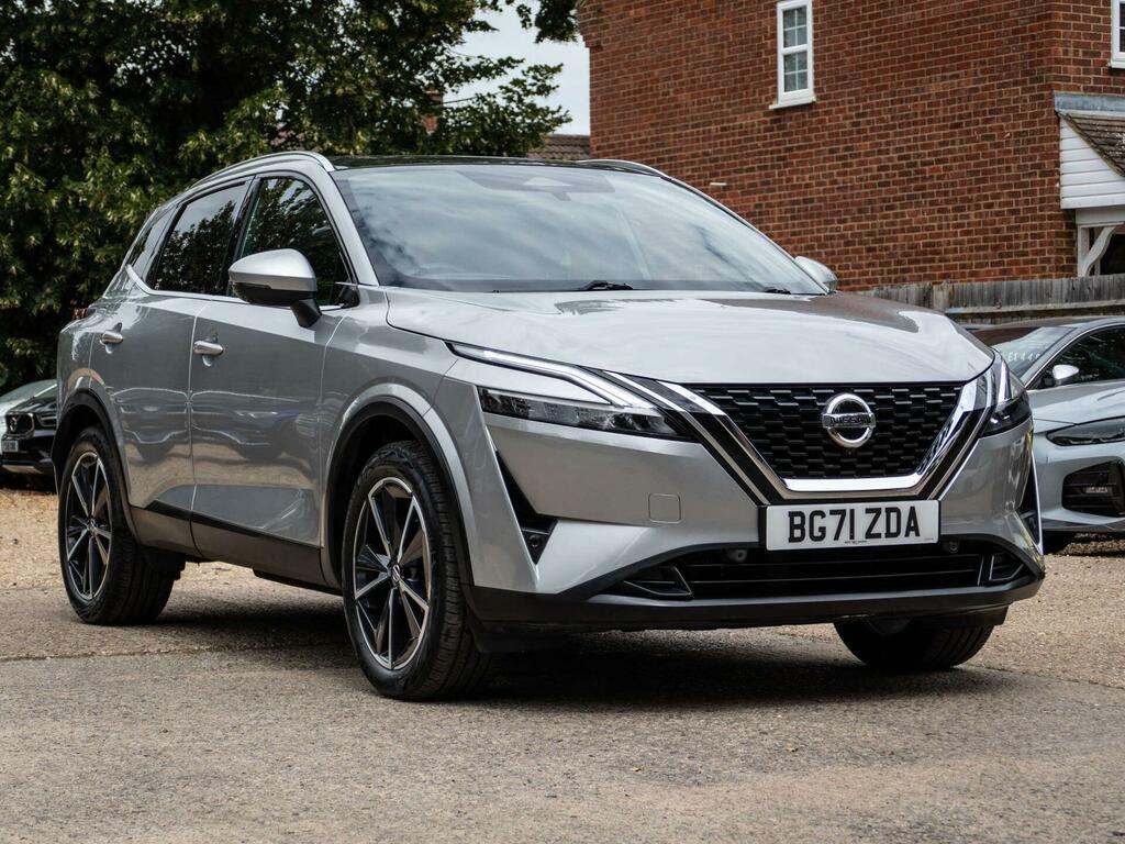 Nissan Qashqai Tekna Silver #5