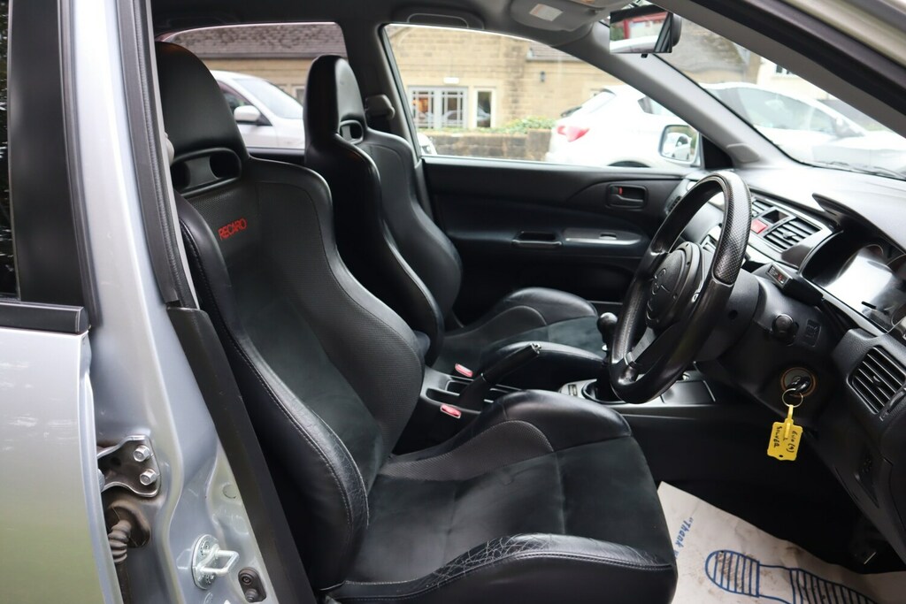 Mitsubishi Lancer 1.6 Equippe Grey #9