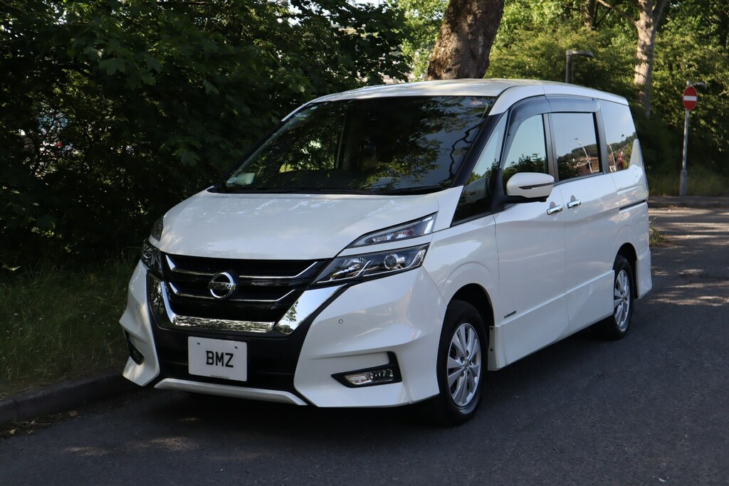 Nissan Serena Highway Star White #7