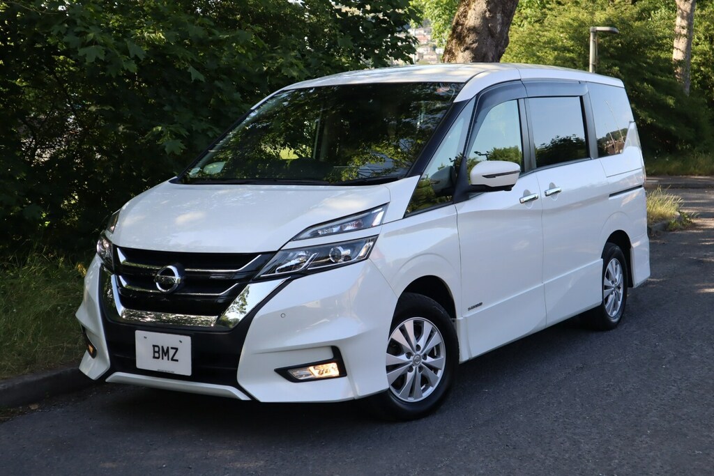 Nissan Serena Highway Star White #26