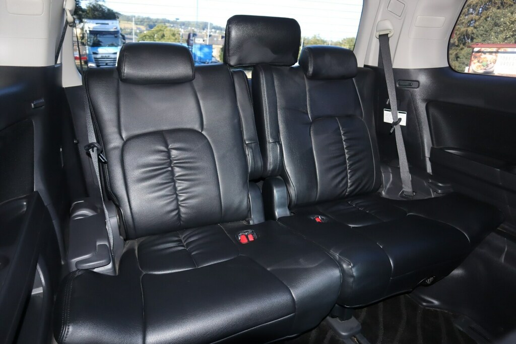 Toyota Vellfire 2.4 Leather-carplay-7 Seats-sunroofs Black #11