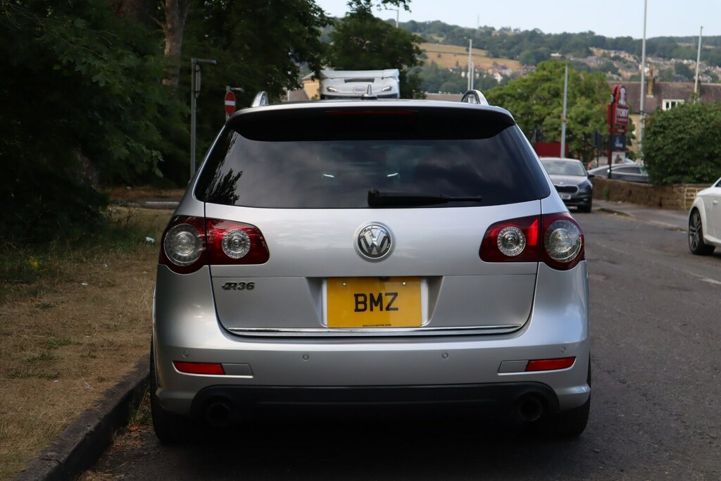 Volkswagen Passat 3.6 Fsi V6 R36 Dsg 4Motion Estate 300Ps YL59HNP Silver #4