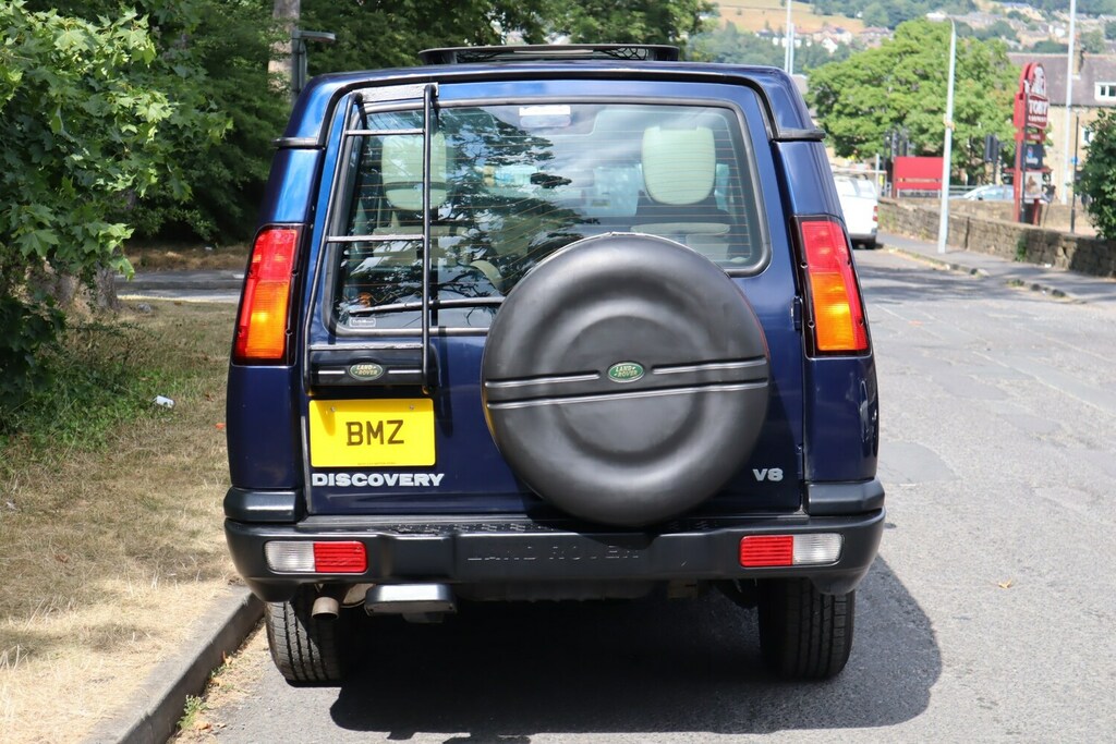 Land Rover Discovery 4.0I V8 Se Station Wagon 7 Seats Blue #4