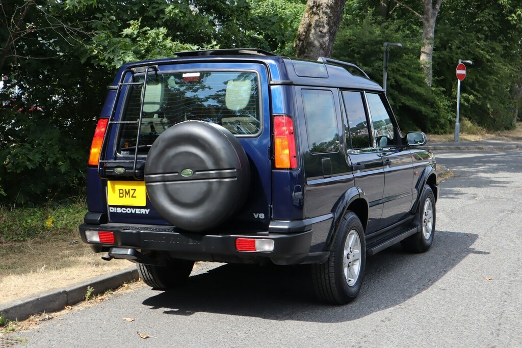 Land Rover Discovery 4.0I V8 Se Station Wagon 7 Seats Blue #3