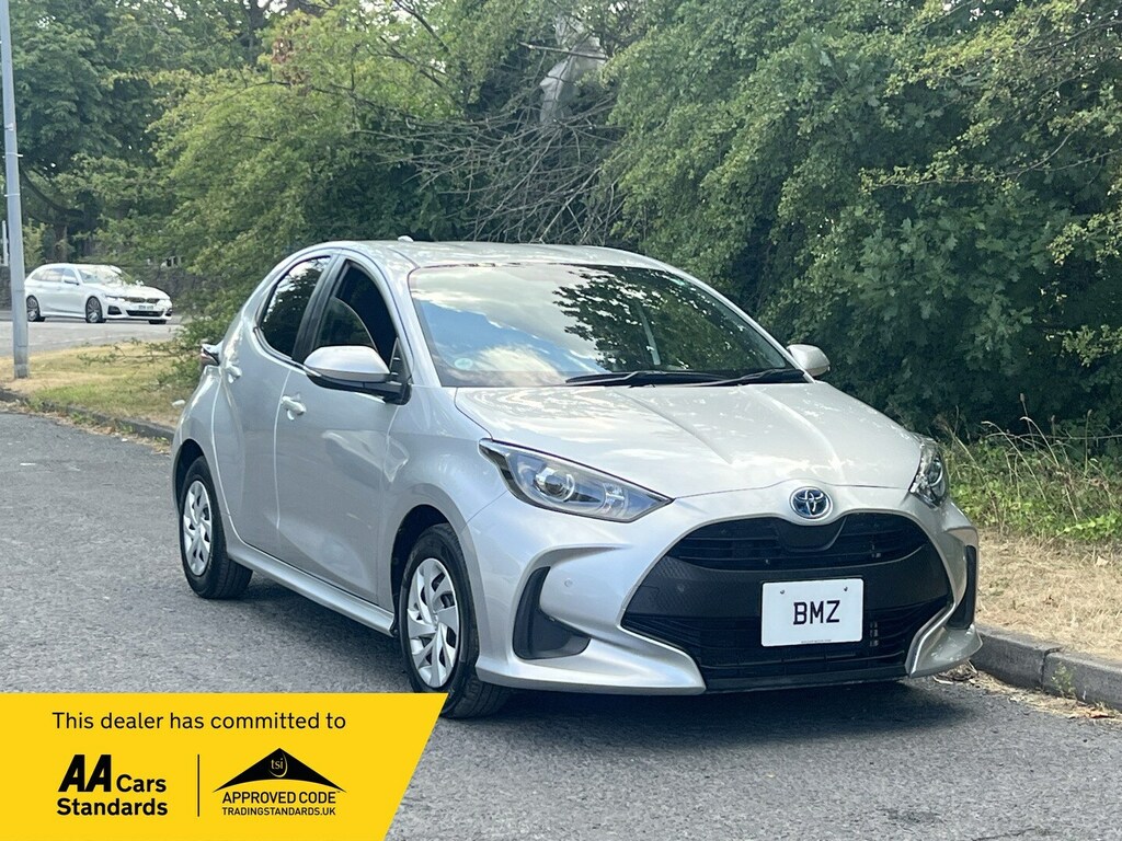 Toyota Yaris 1.5 Vvt-h Hybrid X Edition E-cvt Silver