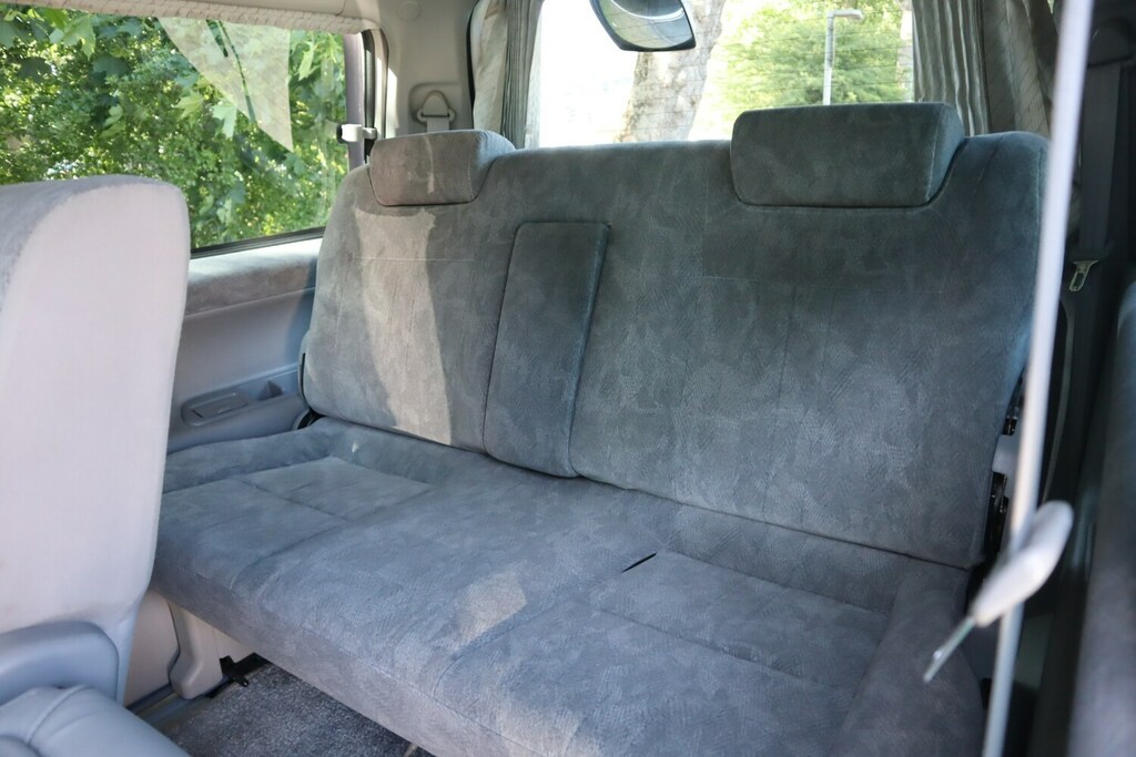 Mazda Bongo B2000 2.0 B2000 White #18