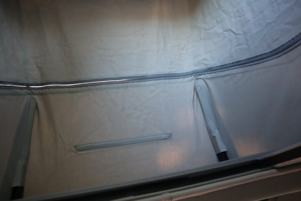 Mazda Bongo B2000 2.0 B2000 White #29