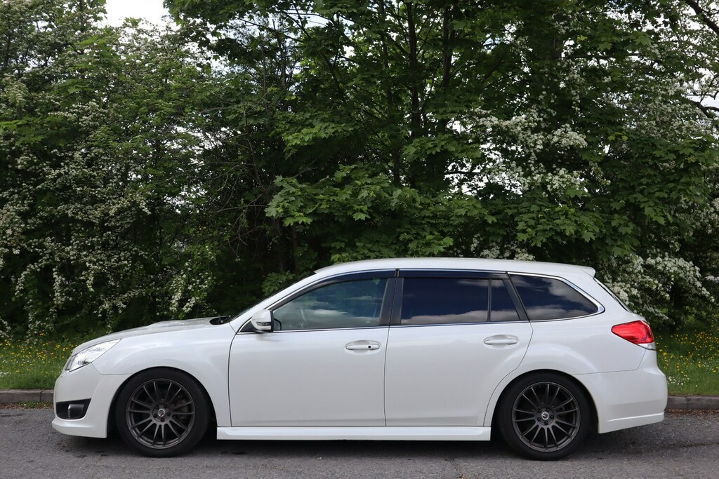 Subaru Legacy 2.5 Gt Eye Sight Ej25 Turbo Estate Awd Br9 White #6