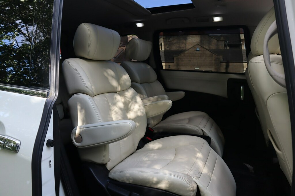 Nissan Elgrand   #10