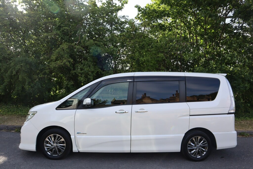 Nissan Serena 2.0 S-hybrid Autec Rider 8S White #6