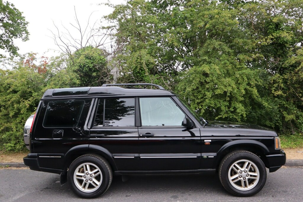 Land Rover Discovery 4.0I V8 Sports Edition 4Wd 7 Seat Stati Black #2