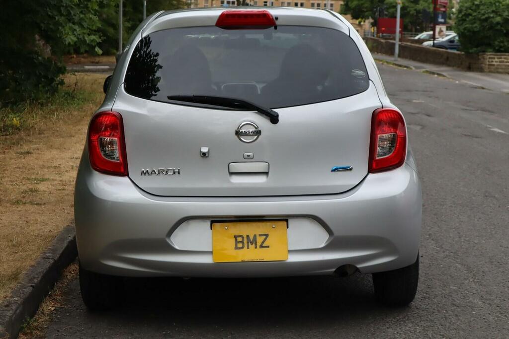 Nissan Micra March 1.2 X V Selection Nav Ulez 1,8 Silver #4