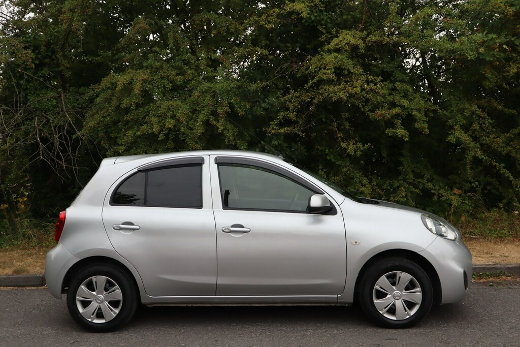 Nissan Micra March 1.2 X V Selection Nav Ulez 1,8 Silver #2
