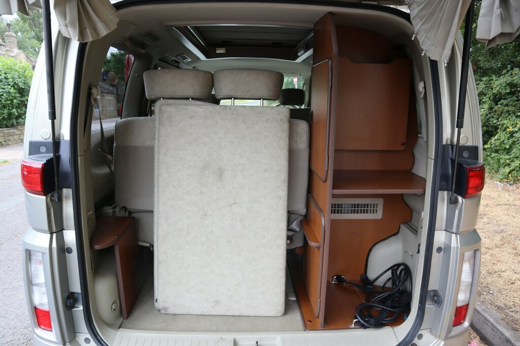 Nissan Elgrand Highway Star Fresh Import Bimta Cert 3.5 White #16