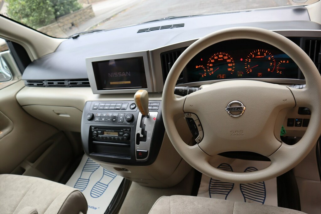 Nissan Elgrand Highway Star Fresh Import Bimta Cert 3.5 White #17