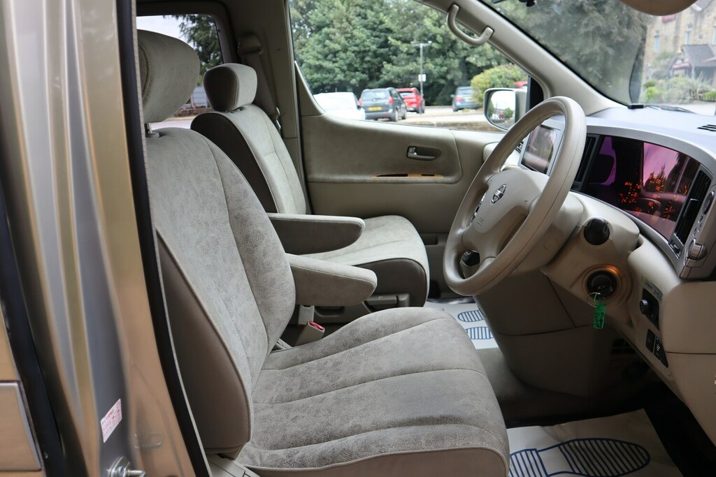 Nissan Elgrand Highway Star Fresh Import Bimta Cert 3.5 White #13