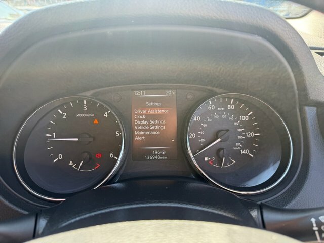 Nissan Qashqai Hatchback #17