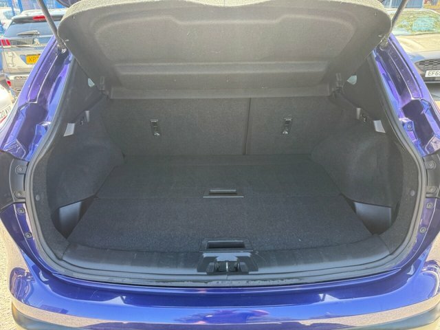 Nissan Qashqai Hatchback #10