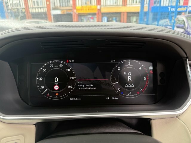 Land Rover Range Rover Sport D300 Dynamic Se Red #19